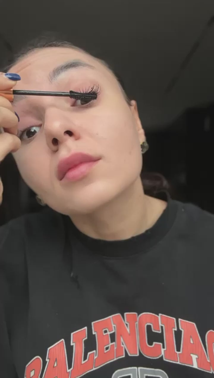 ماسكارا ثلاثية من أو تو أو